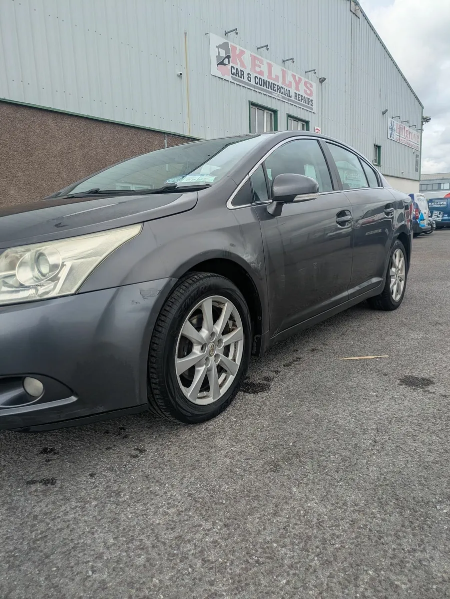 Toyota Avensis 2009 - Image 3