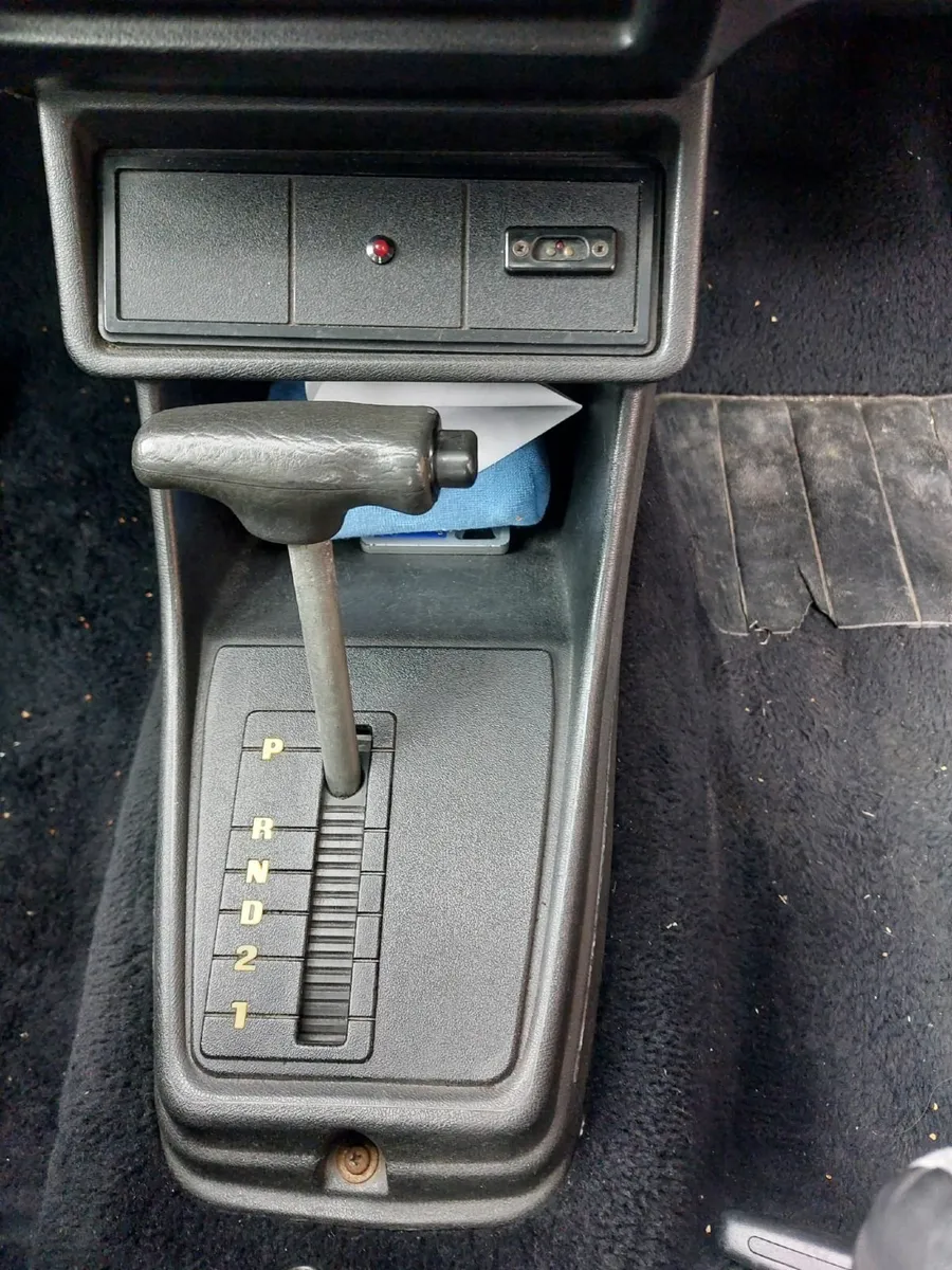 Volkswagen Golf 1989 - Image 1