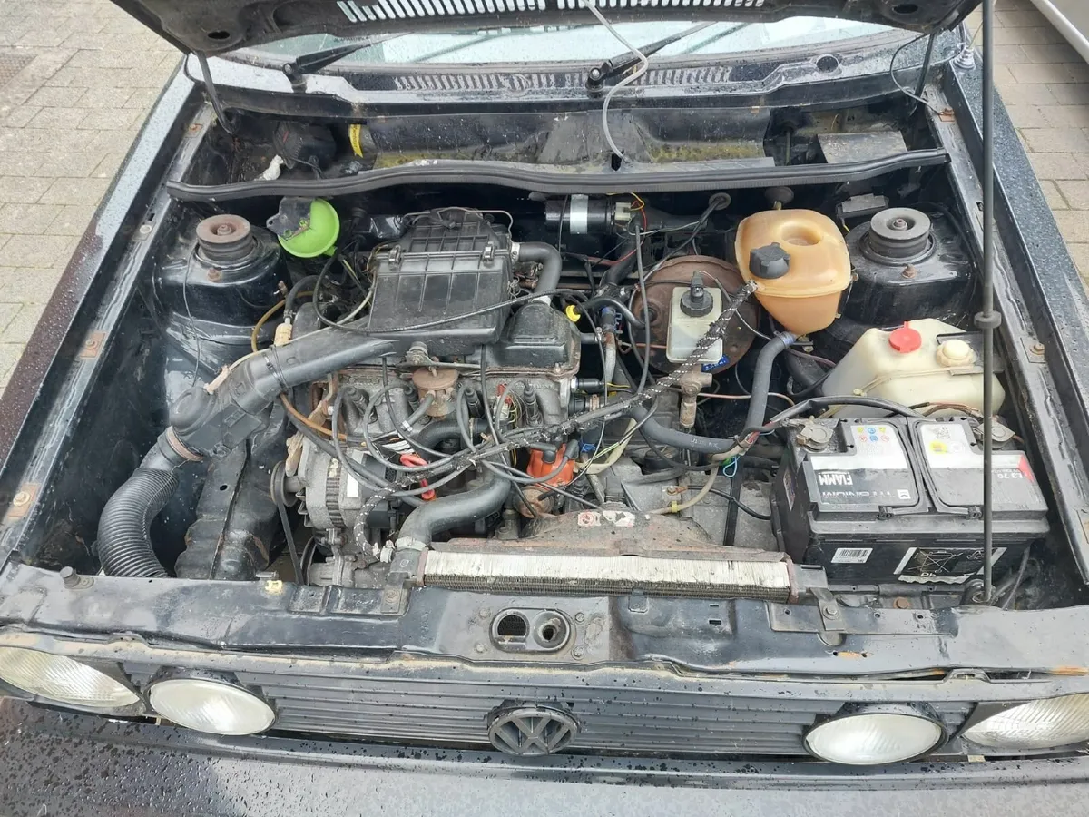 Volkswagen Golf 1989 - Image 3