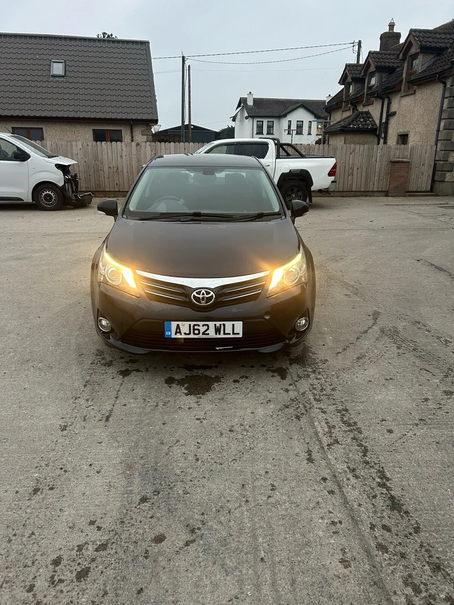 Toyota Avensis - Image 2