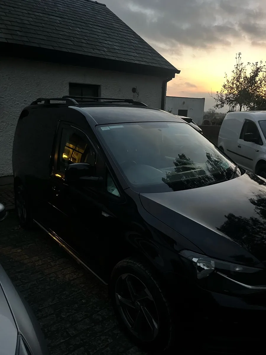 VW Caddy - Image 4