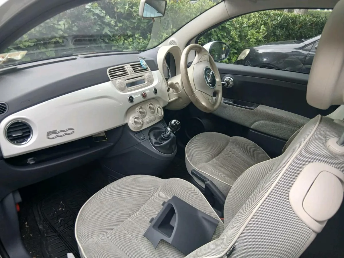 2013 FIAT 500 - Image 3
