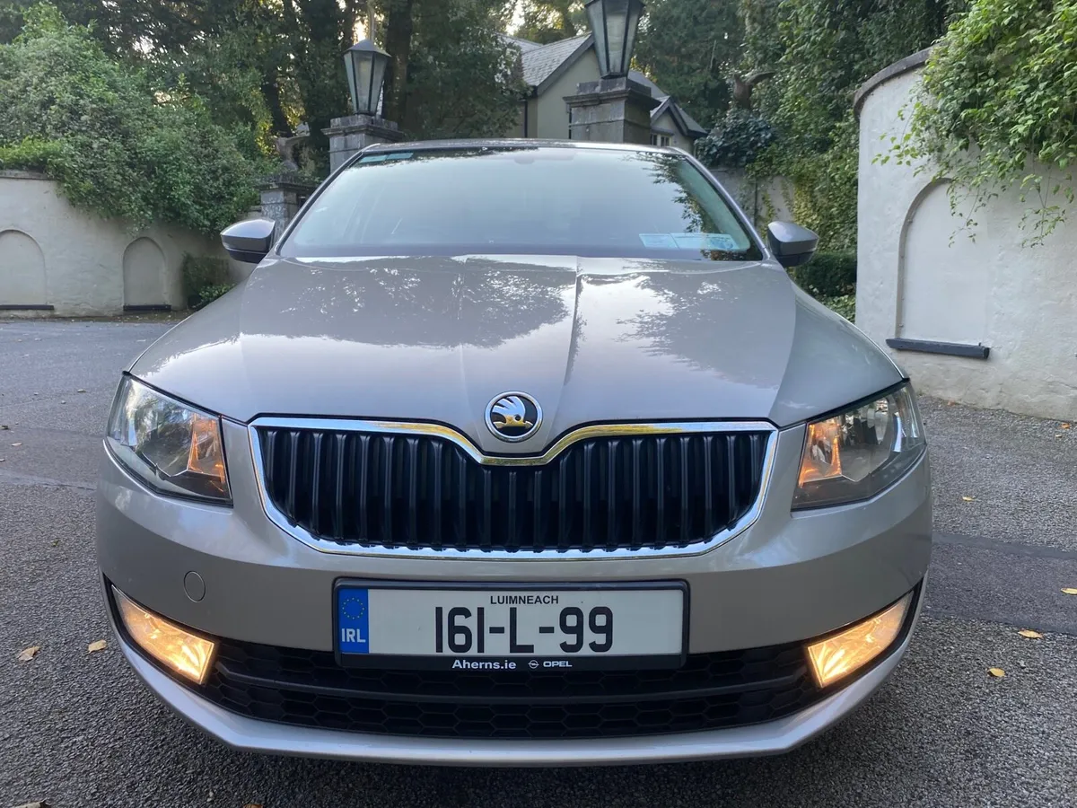 2016 SKODA OCTAVIA NCT 5/26 TAXED 2/26 - Image 2