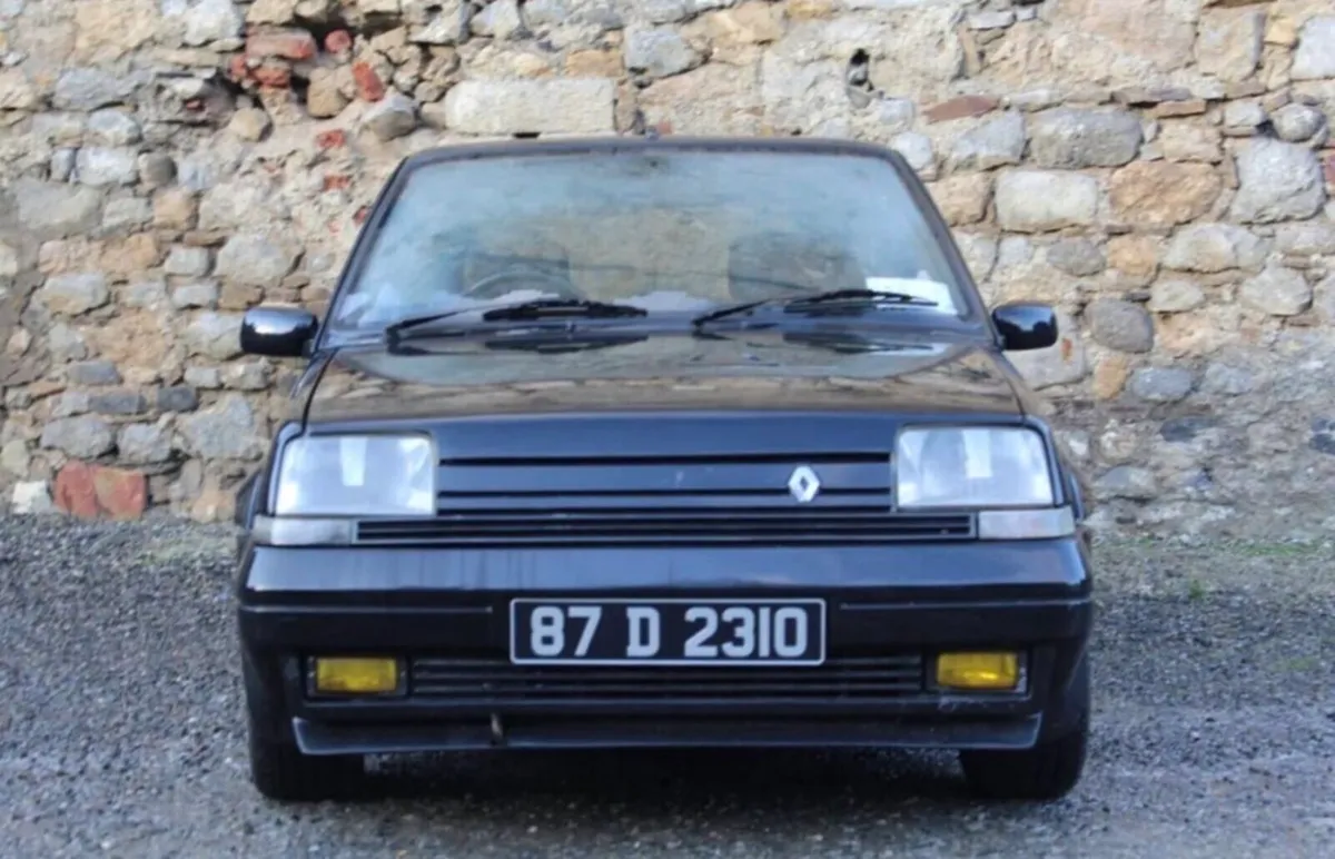 Renault 5 GT Turbo - Image 1
