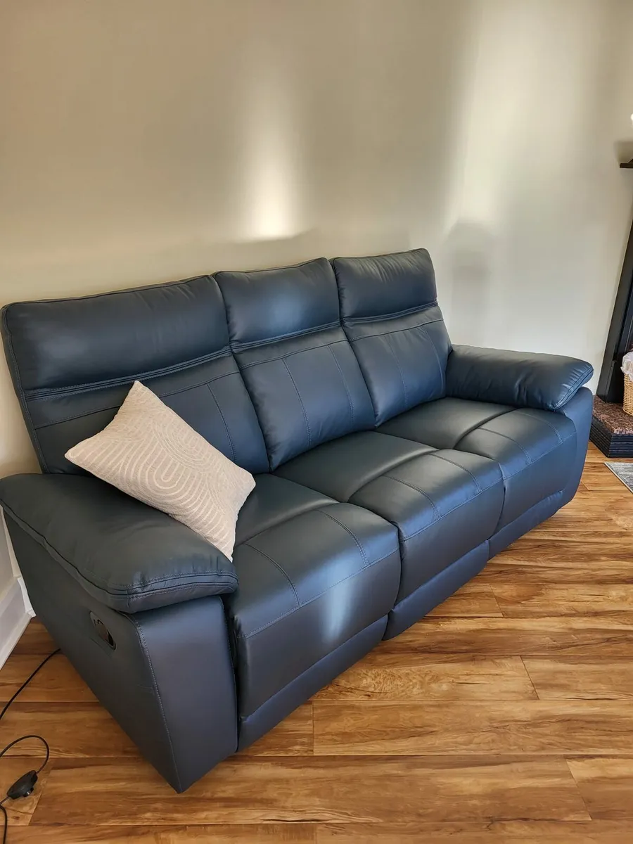 3 + 2 Leather Recliner - Image 2