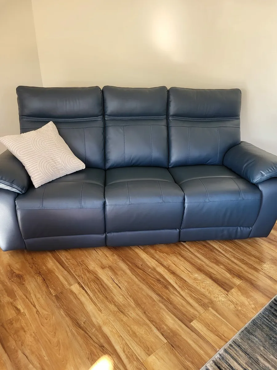 3 + 2 Leather Recliner - Image 1