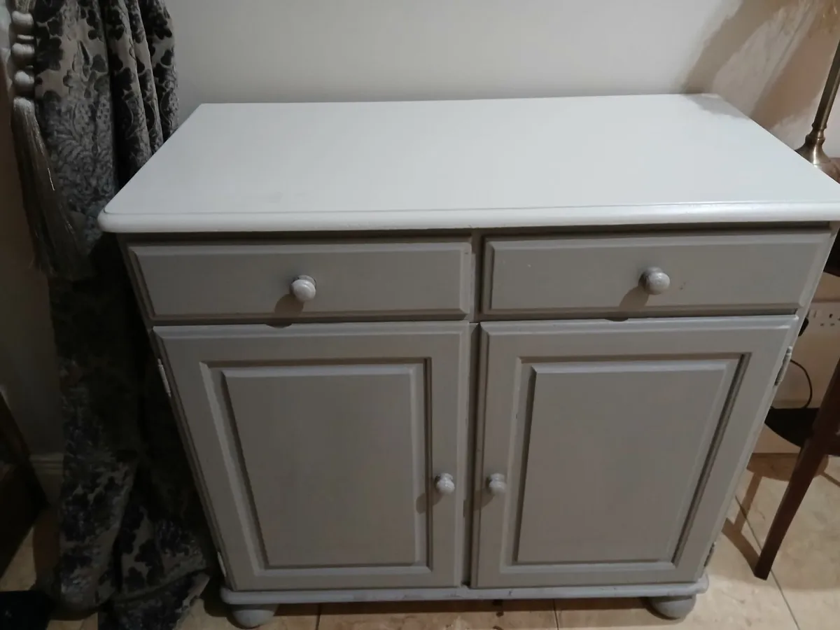 Sideboard - Image 2