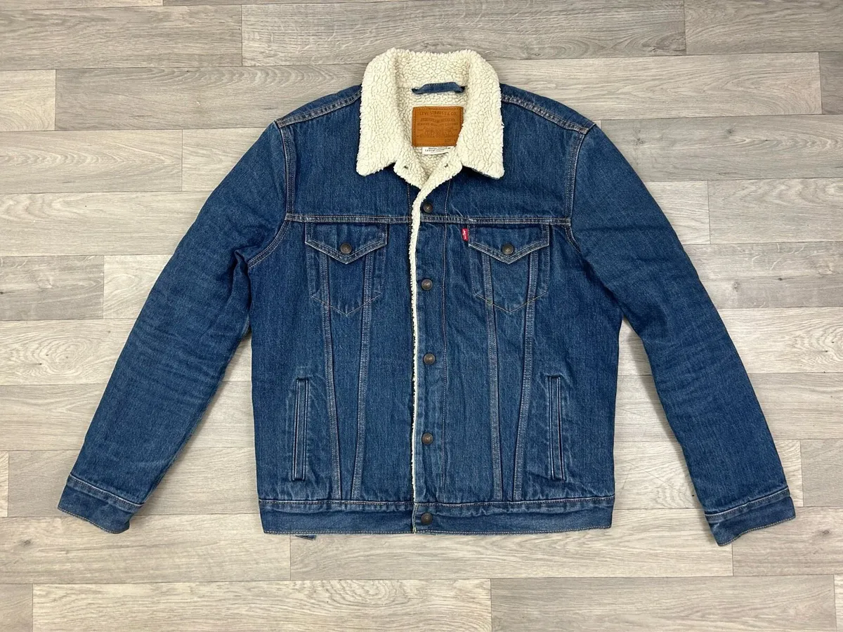 Levis Sherpa Lined Denim Trucker Jacket Mens Large - Image 1