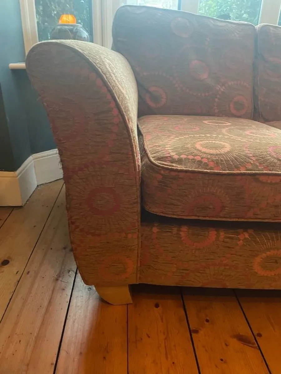Free Marks & Spencer's sofa - Image 2