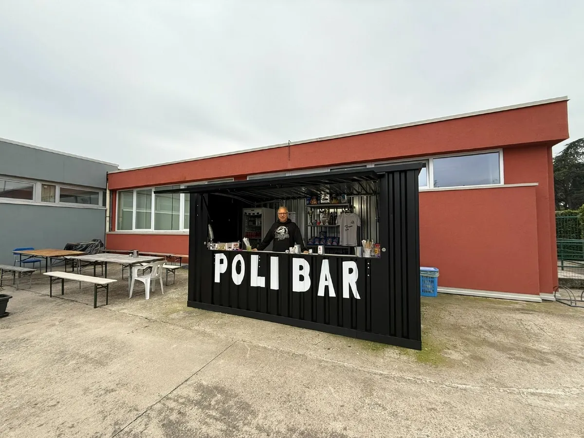 Turn Any Space Into a Bar! Portable, and Stylish - Image 2