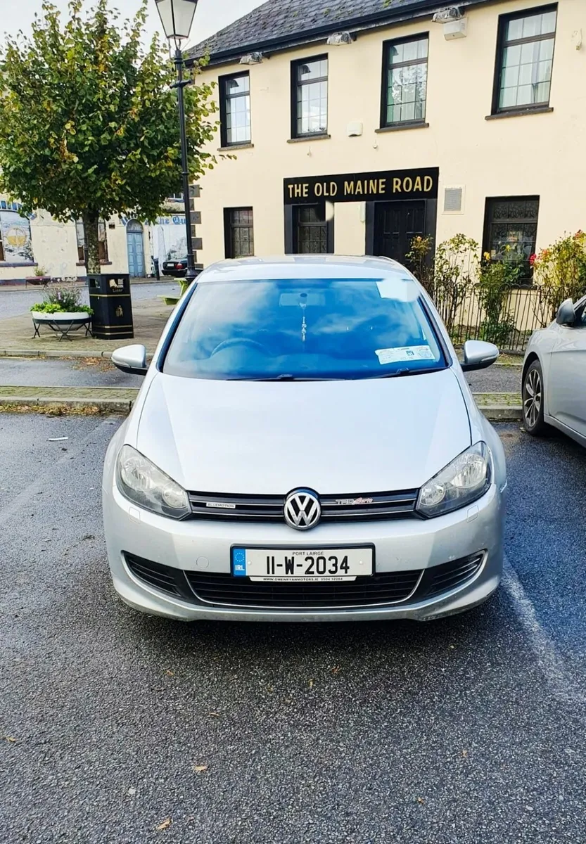 Volkswagen Golf 2011 - Image 2