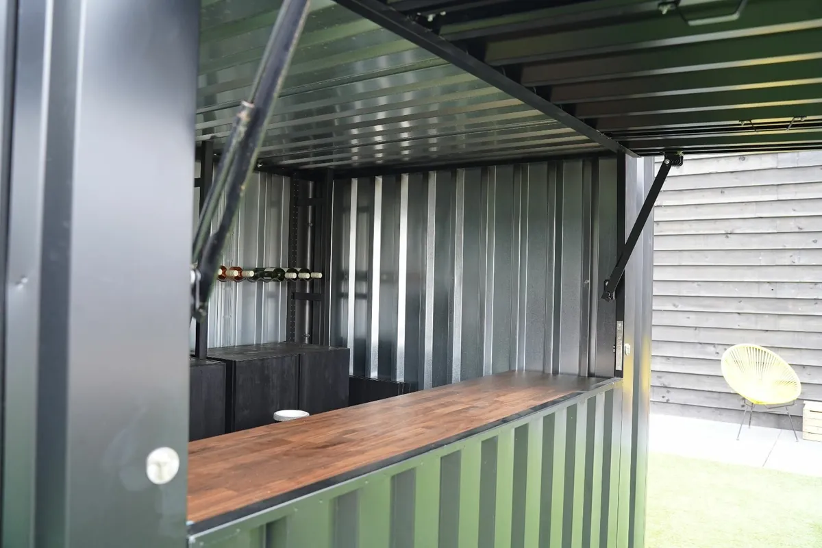Maintenance-Free Bar Container – Perfect for Event - Image 3