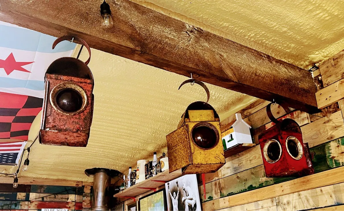 Vintage lanterns - Image 1