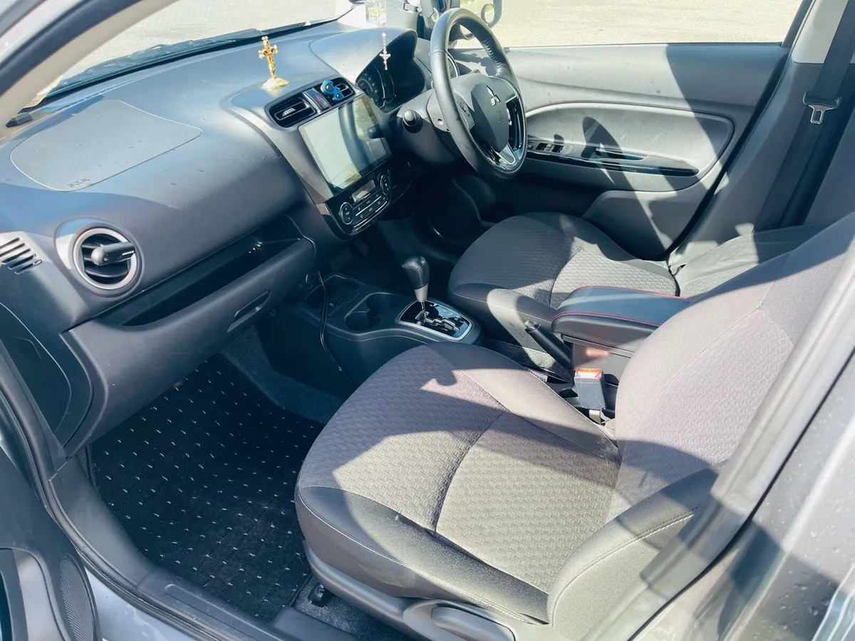Mitsubishi mirage /automatic - Image 4
