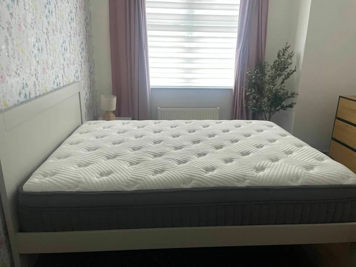 Double Bed & Leaba Mattress – Like New - Image 1