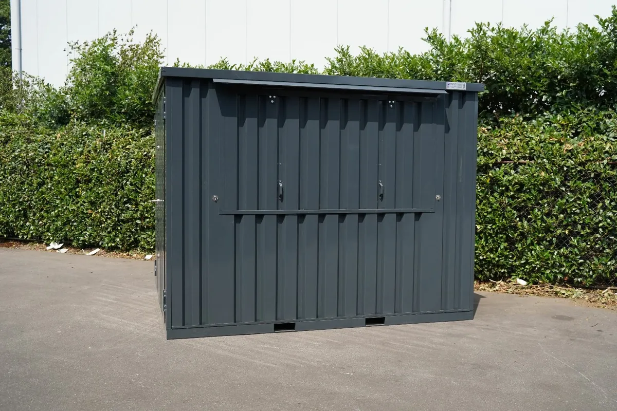 Transform Your Garden with a Container Bar! - Image 4