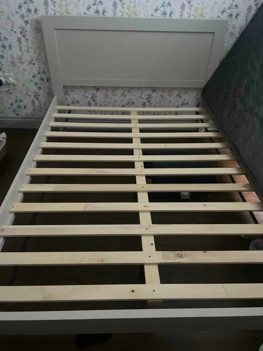 Double Bed & Leaba Mattress – Like New - Image 3