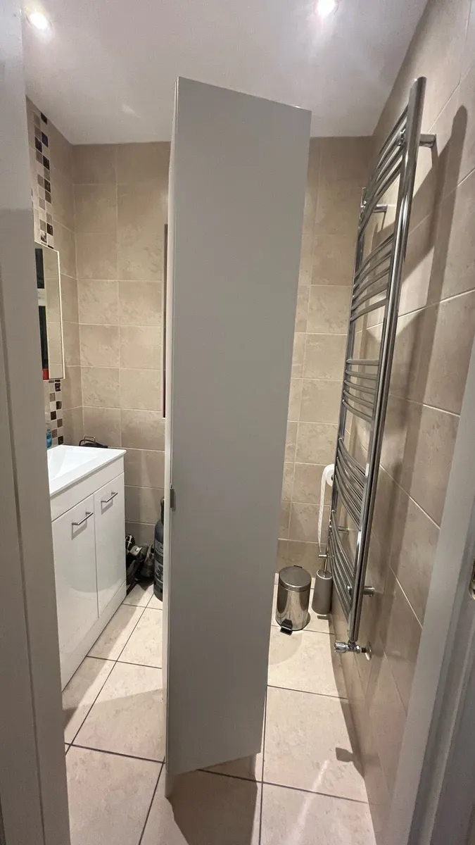 High cabinet - Image 2