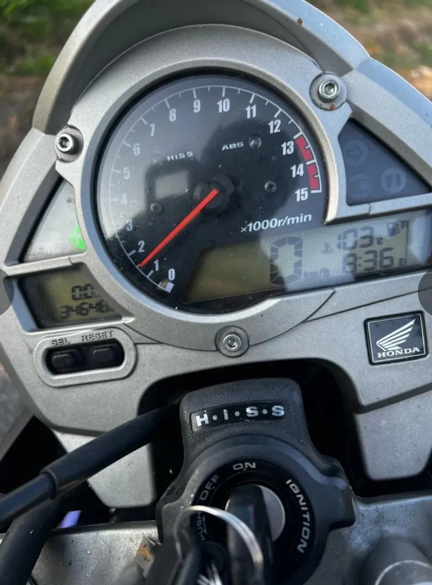 Stunning 2008 Honda CBF Hornet 600 Motorbike - Image 3