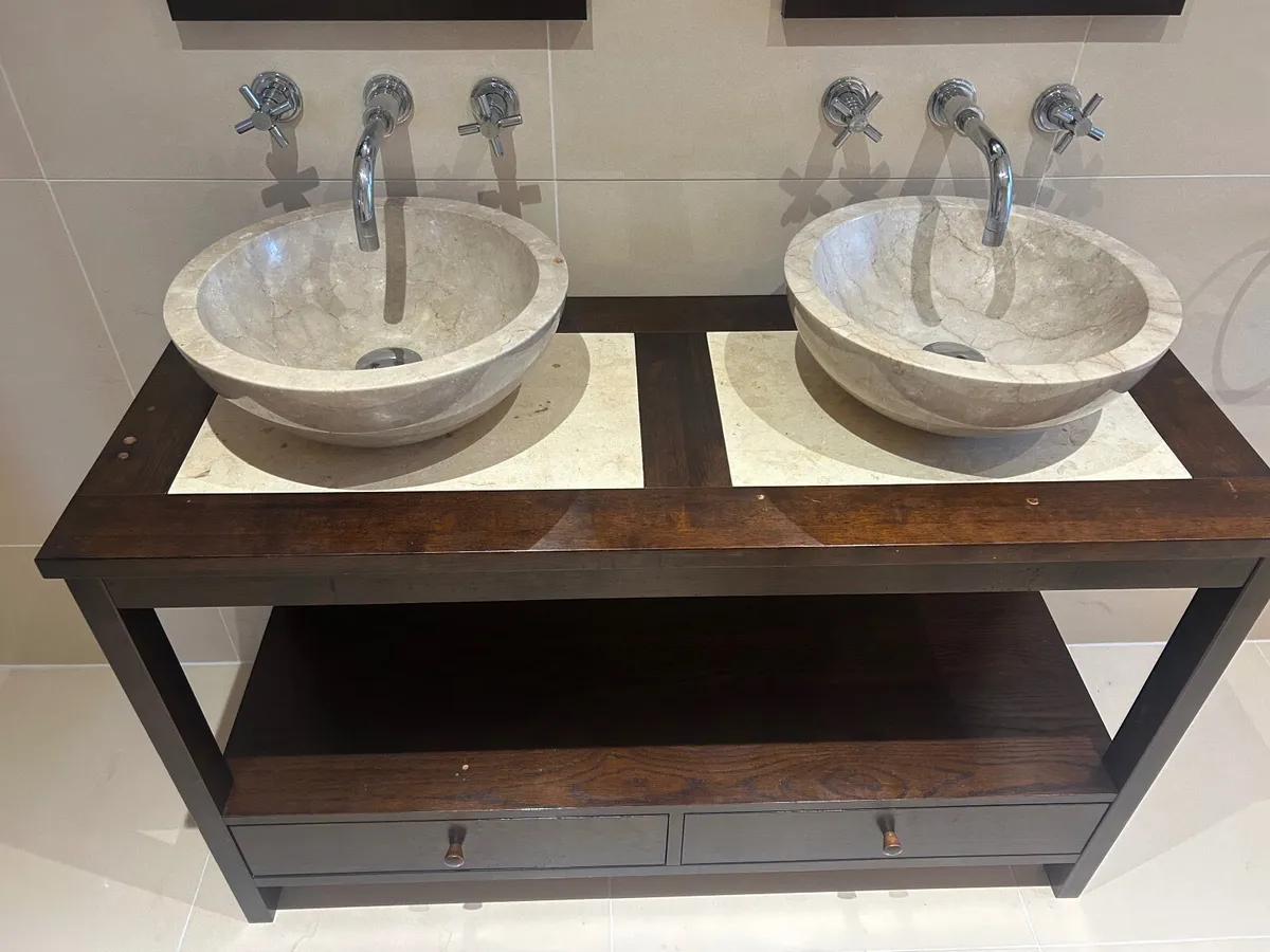 Bathroom Unit - Image 1