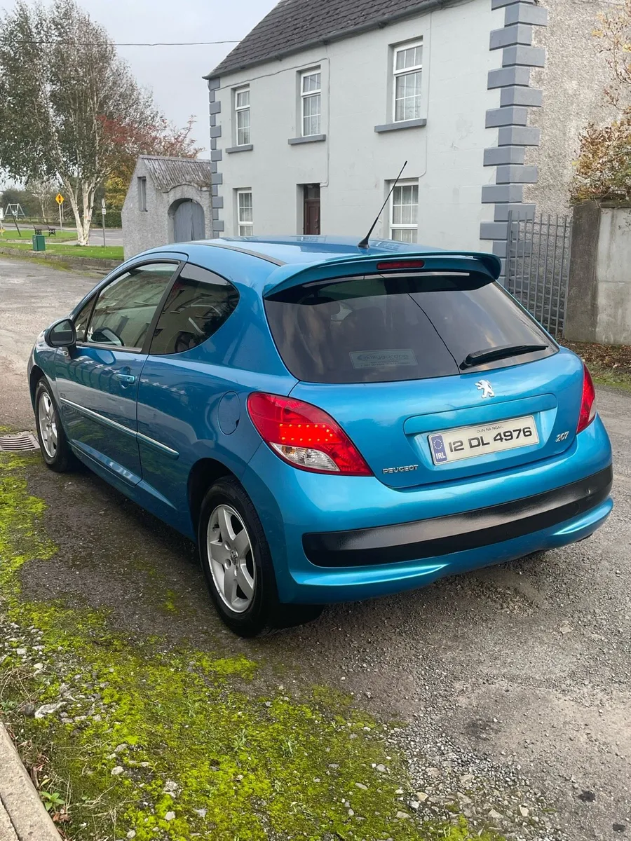 Peugeot 207 diesel 2012 - Image 2