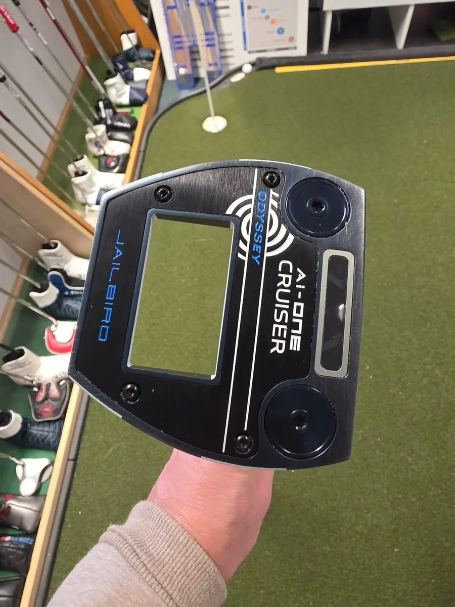 Odyssey Ai-One Cruiser Putter - Image 1