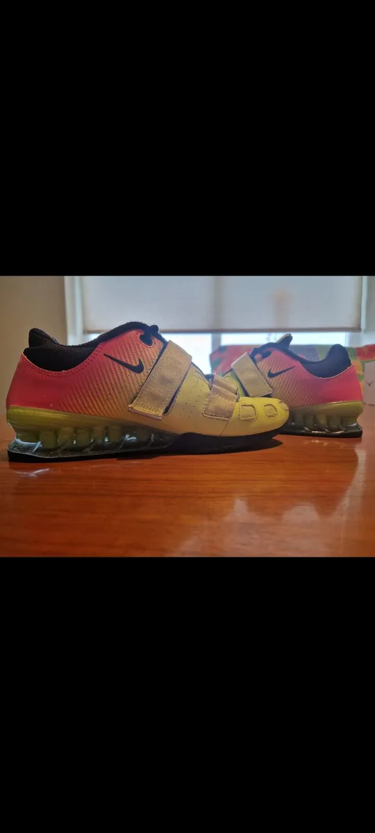 Nike Weightlifting Shoes - Image 2