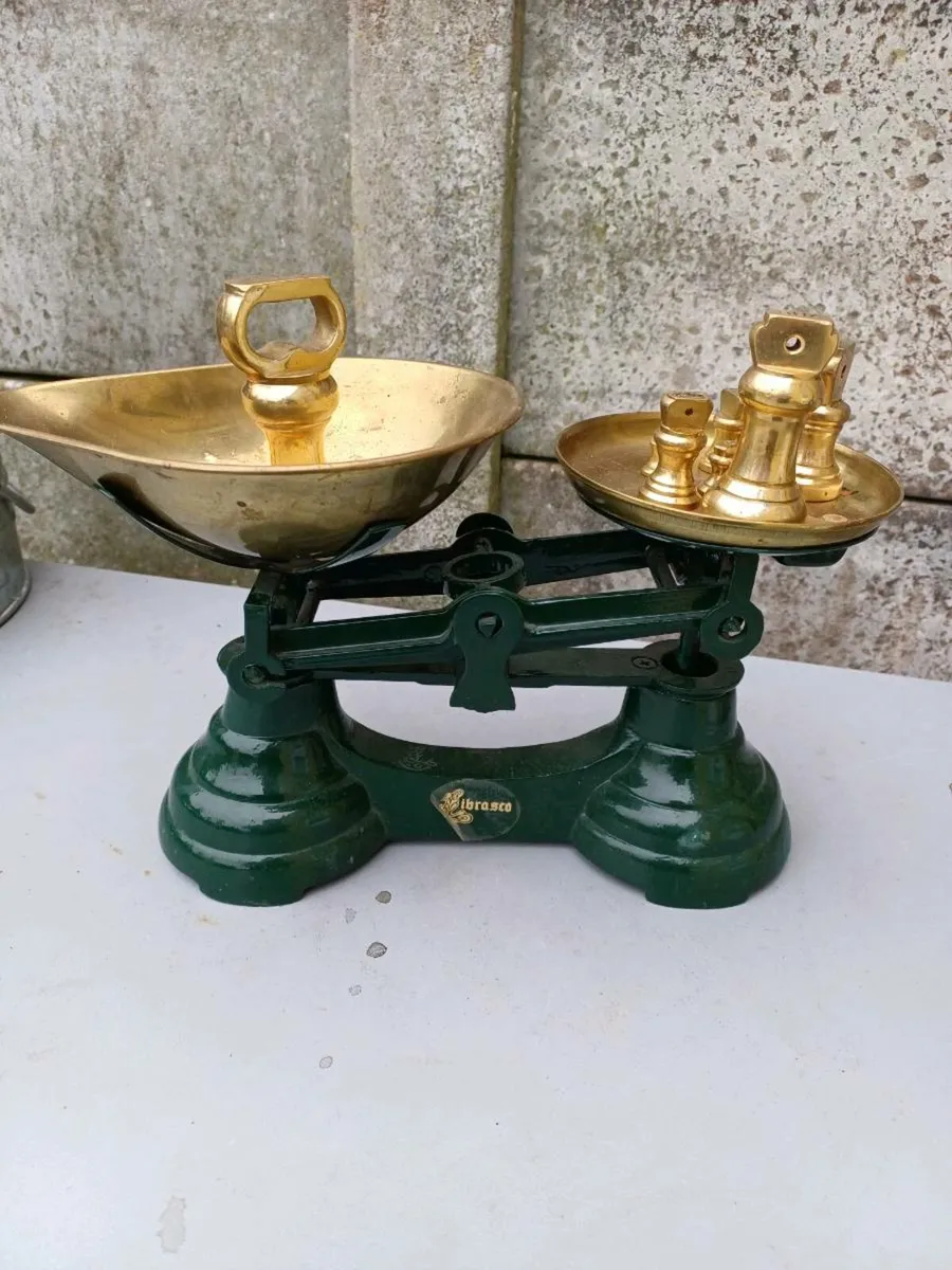 Vintage Cast-iron Weighing Scales - Image 1