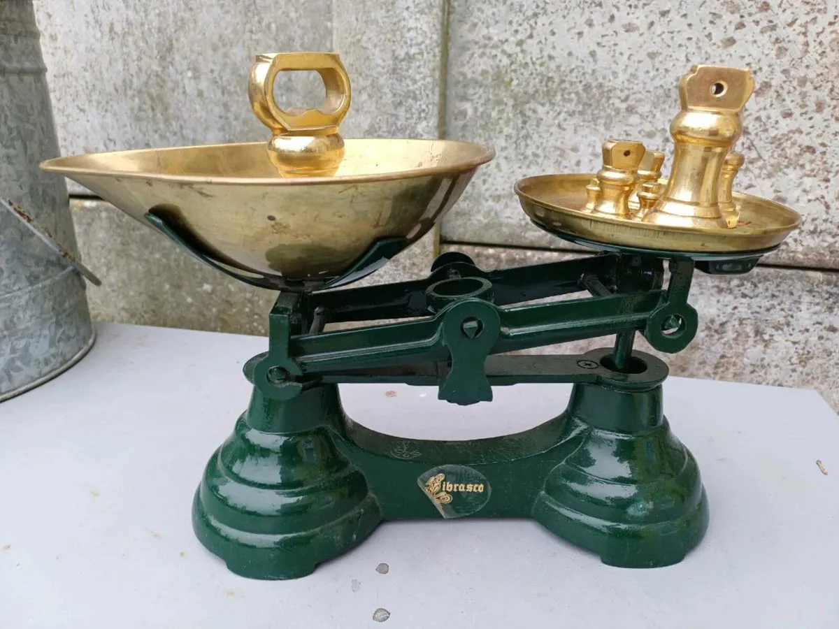 Vintage Cast-iron Weighing Scales - Image 2