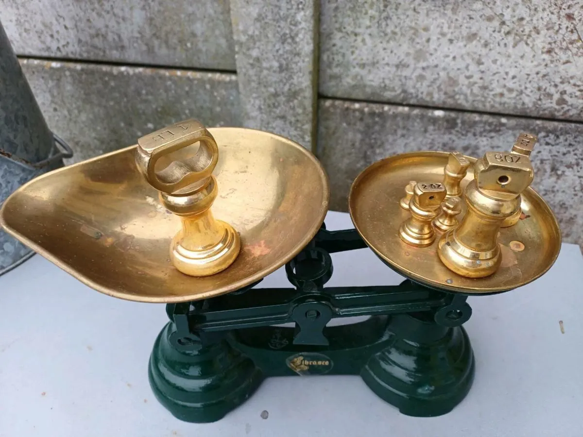 Vintage Cast-iron Weighing Scales - Image 3