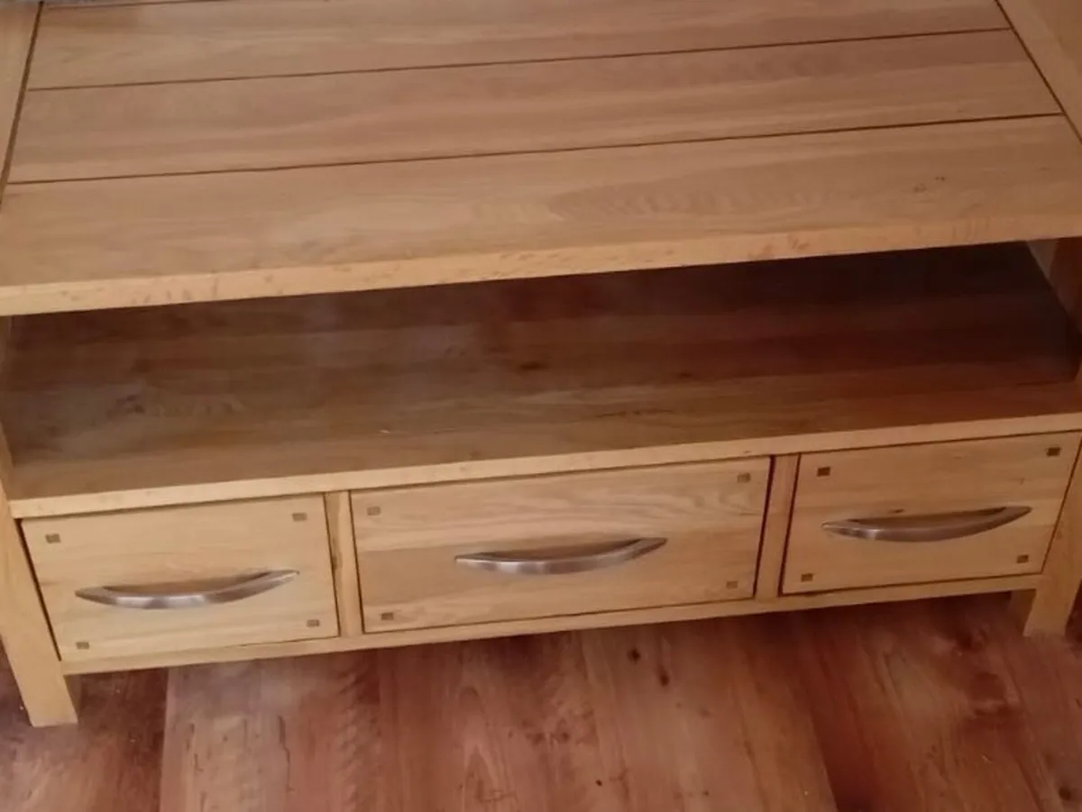 Solid wooden unit