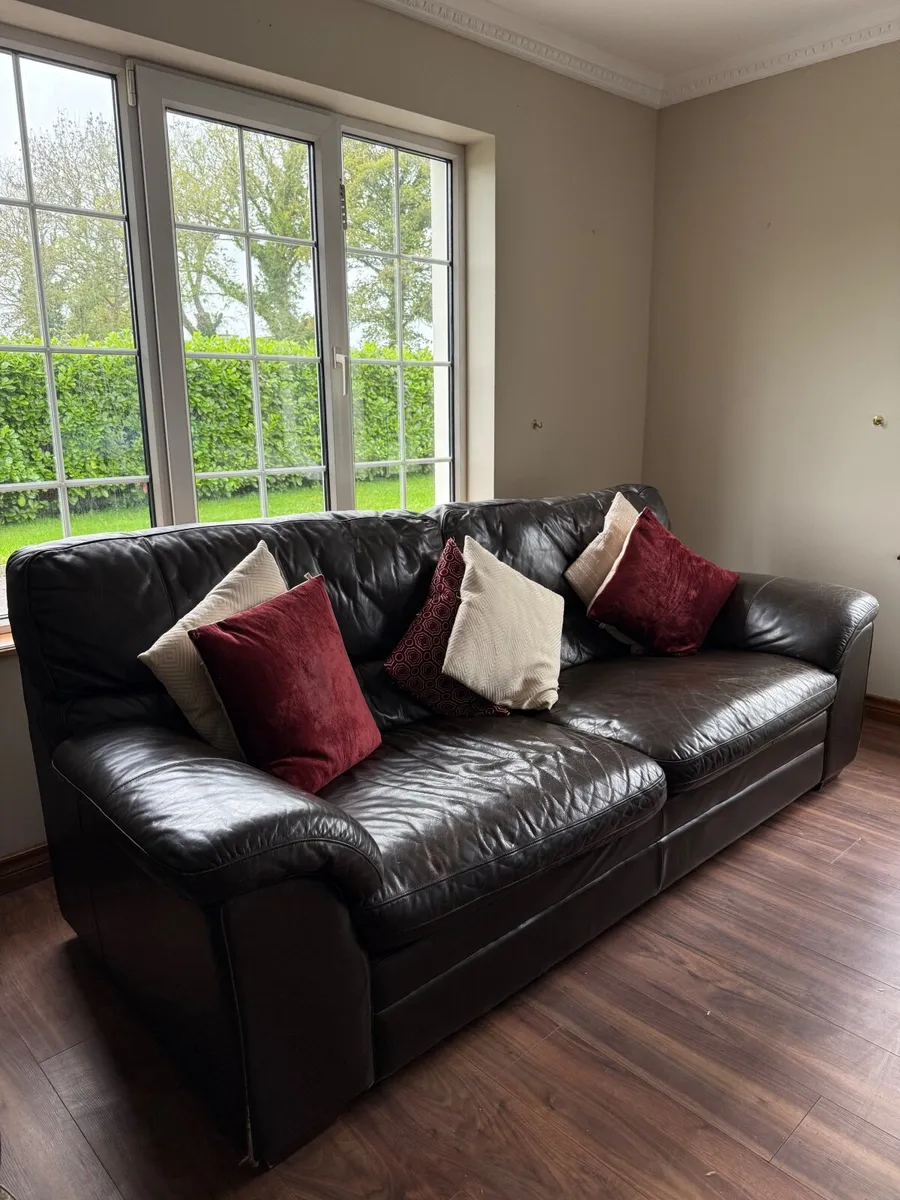 Sofa - Image 4