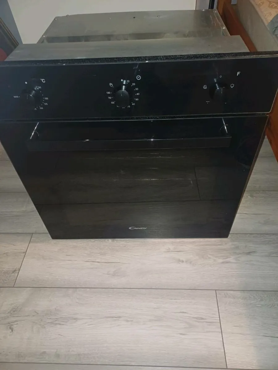 Ceramic hob and cooker - Image 3