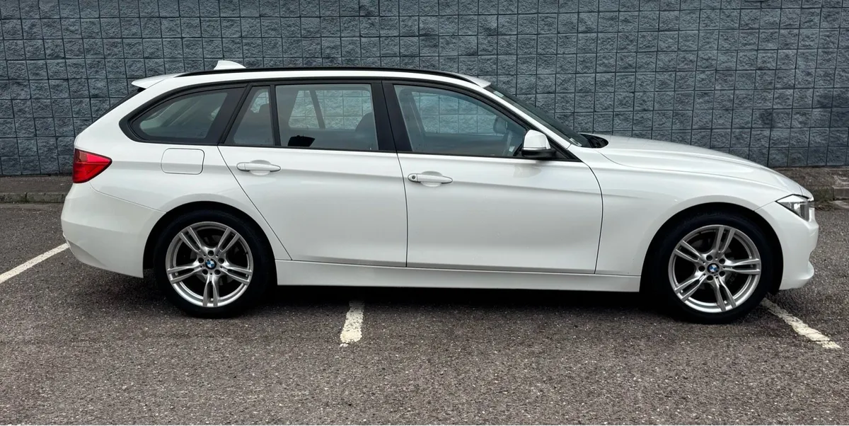 BMW 316i f31 Touring - Image 4