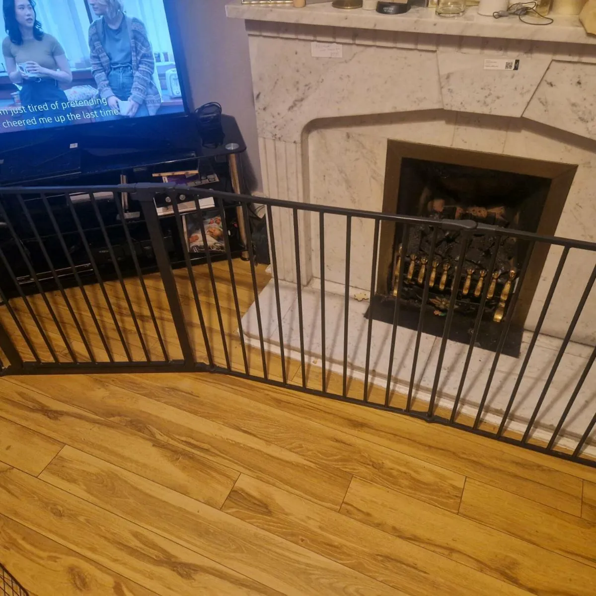 Room divider/fireguard - Image 1