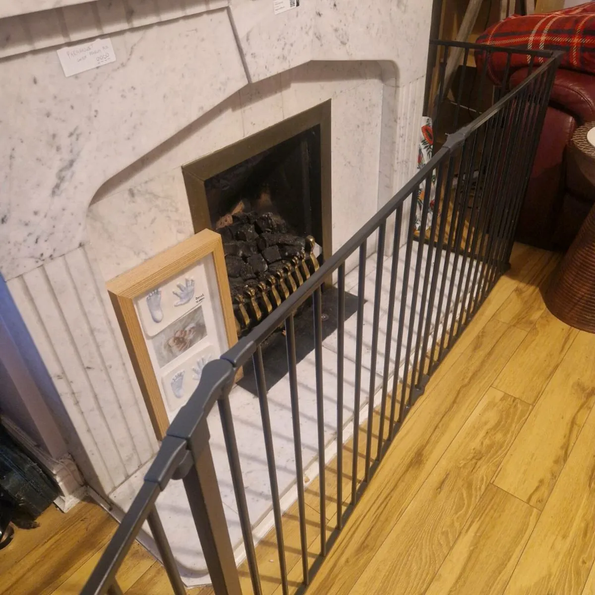 Room divider/fireguard - Image 2