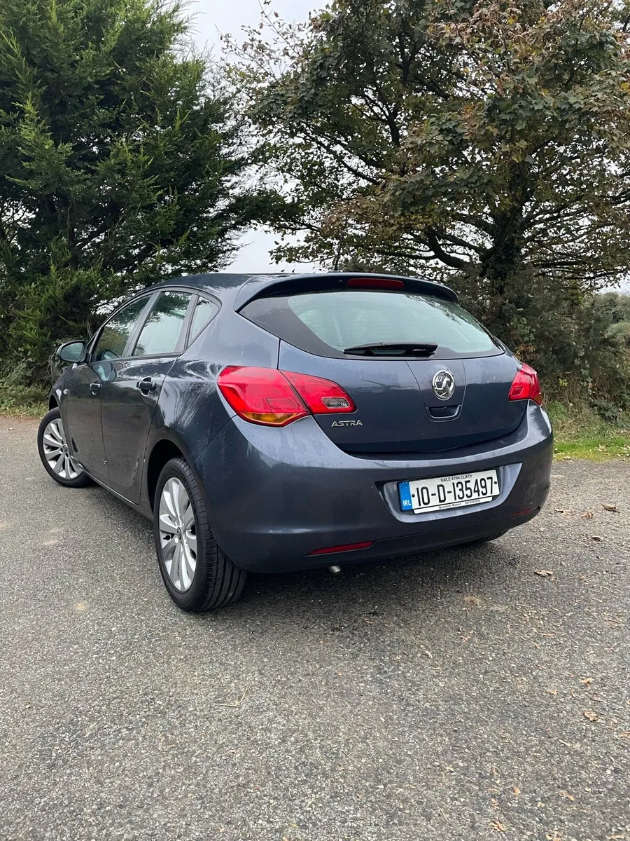 Vauxhall/Opel Astra LOW MILEAGE - Image 4