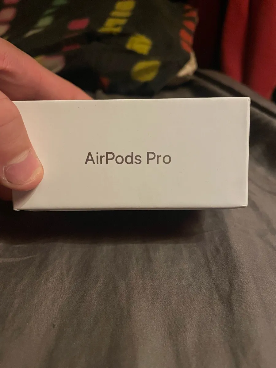AirPods Pro (2nd gen) - Image 2
