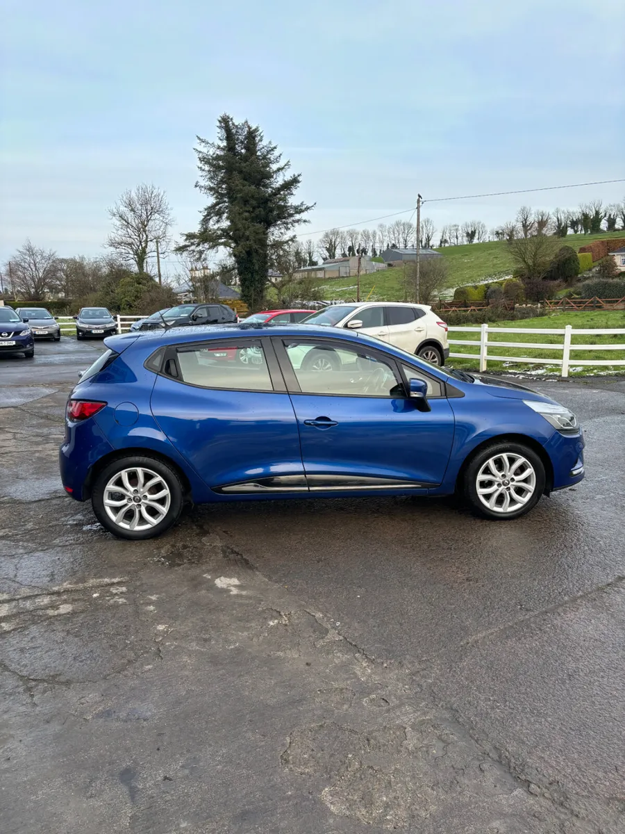 Renault Clio 2019 - Image 1