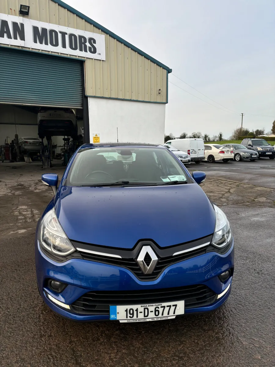 Renault Clio 2019 - Image 2