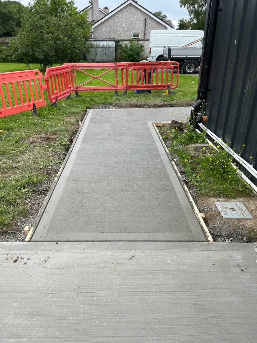 Groundworker / labourer - Image 1