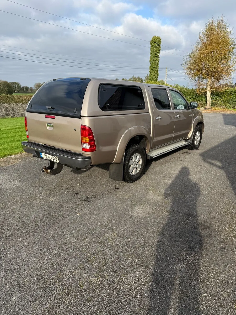 2010 Toyota Hilux D4D 3.0 - Image 4