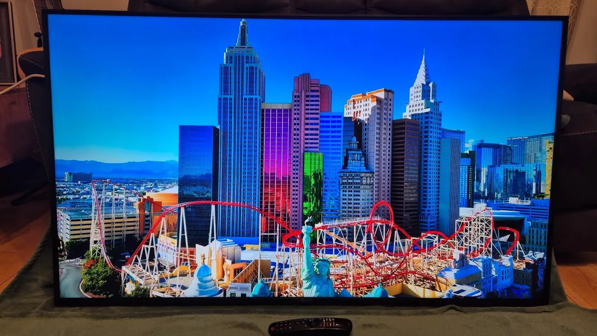55" LG 4K UHD Smart TV 2025 - Image 3