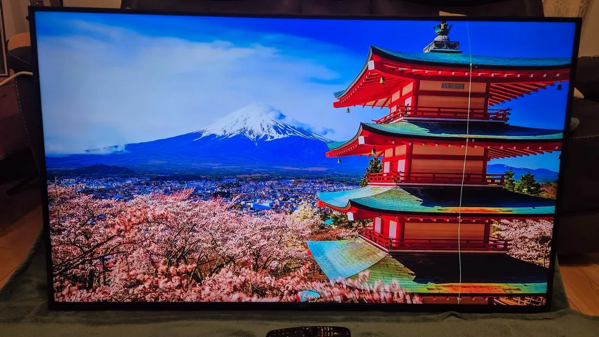 55" LG 4K UHD Smart TV 2025 - Image 4