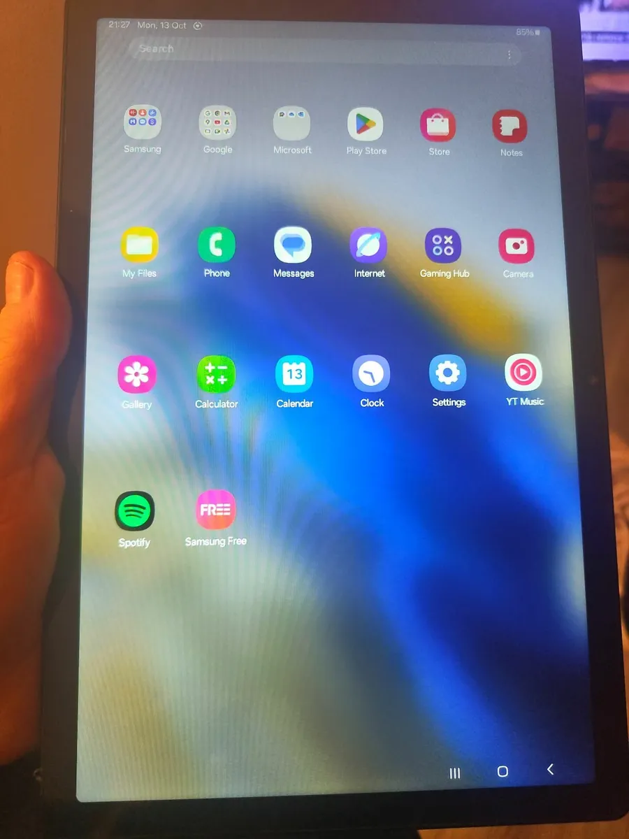 Galaxy tab  A8  64GB 10.5  SM- X200 - Image 2