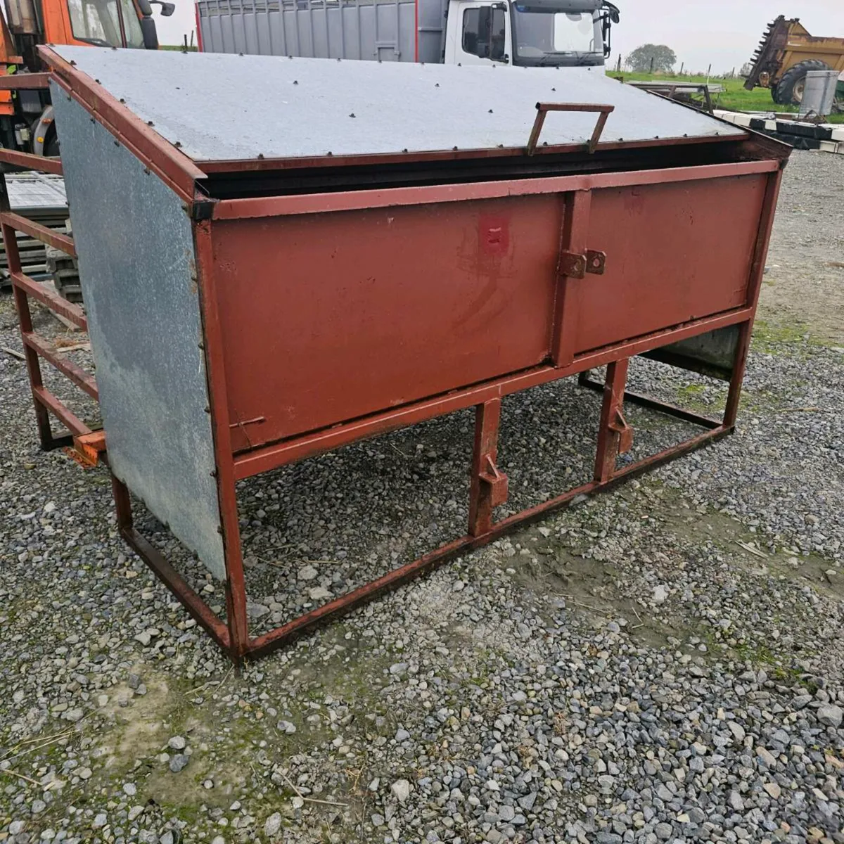 Auction this Wednesday 15th October - Image 2