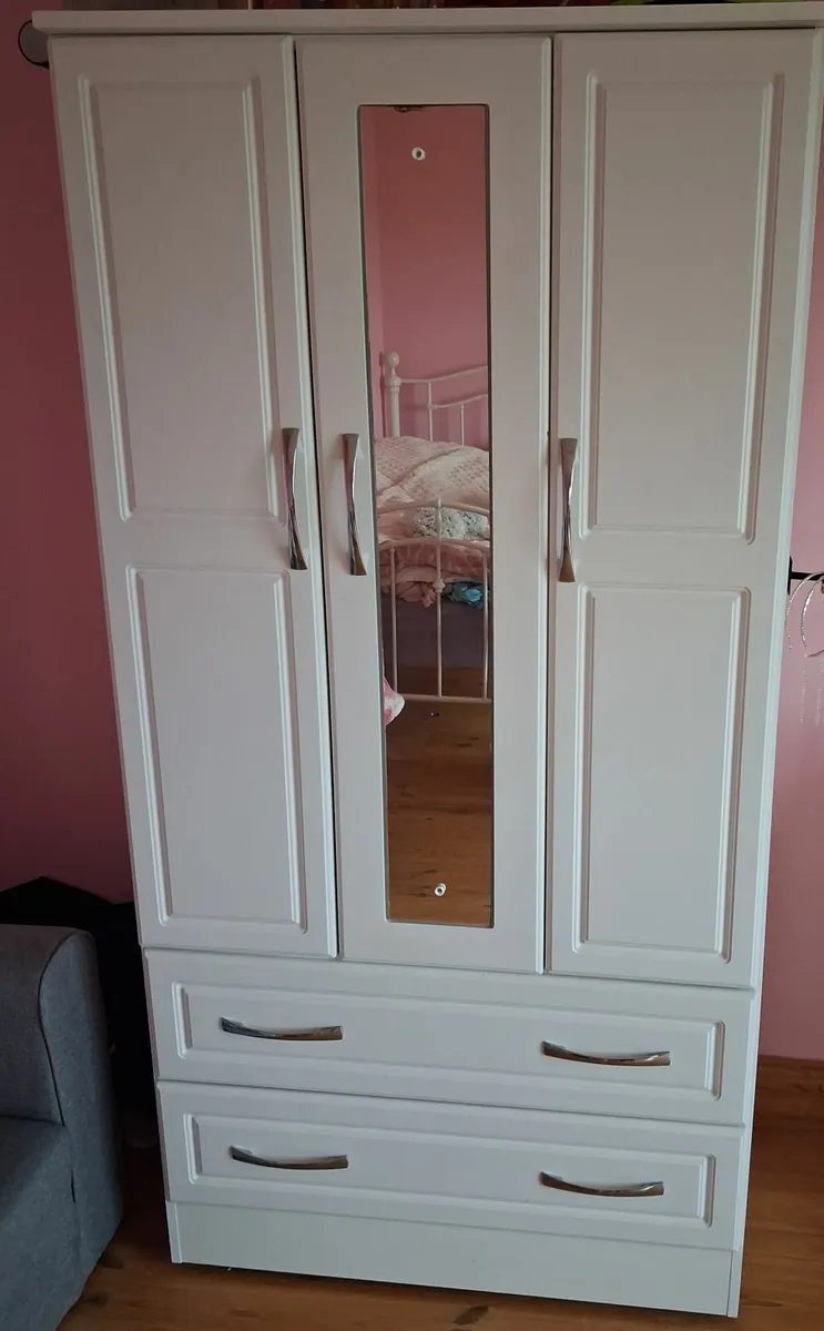 White Wardrobe and white dressing table - Image 1