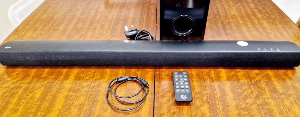 LG sound bar - Image 1