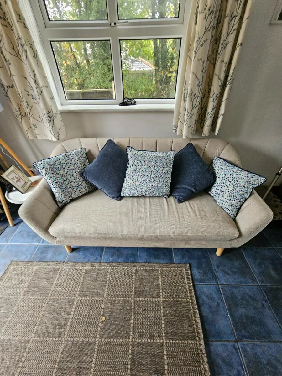 Sofa - Image 4