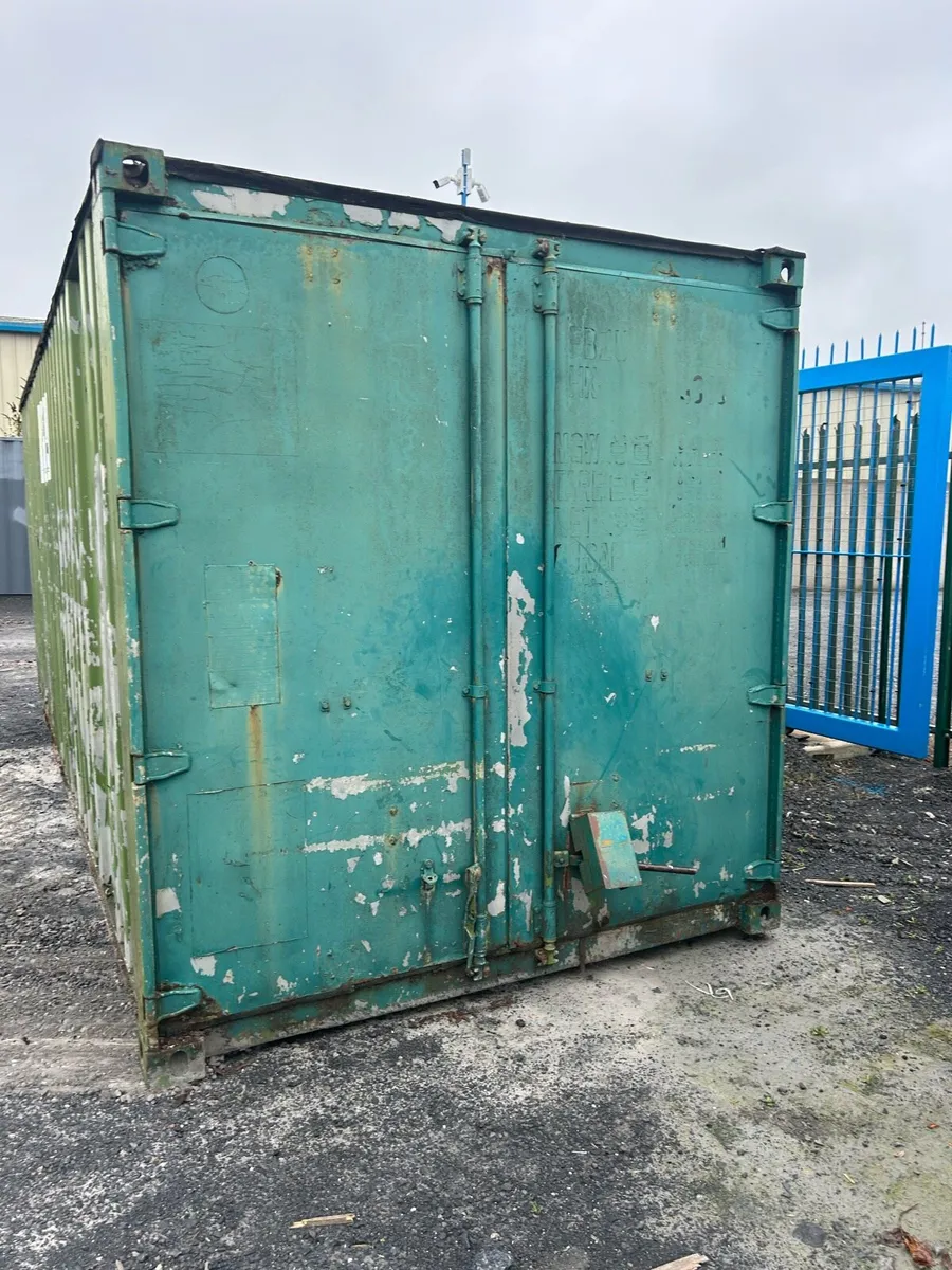 Shipping container - Image 1
